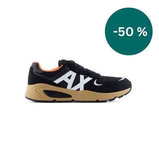 *Mens shoes. Cannot be combined with other discounts or promotions. (RRP €175 | Outlet price €114)
