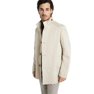 *Mens jackets & coats. Selected models. Cannot be combined with other discounts or promotions. (RRP €199.99 | Outlet price €139.99)