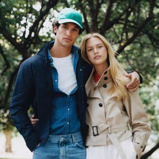 Fino al 50% di sconto dal prezzo outlet su articoli selezionati, acquista 2 o più articoli e ottieni un extra -20% sugli articoli in  saldo*