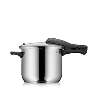 WMF pressure cooker, 6.5 l