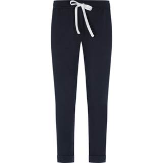 *Sweatpants "Story", women. Cannot be combined with other discounts or promotions. (RRP €159 | Outlet price €111)