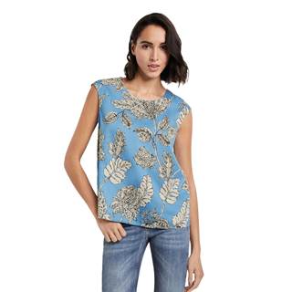 *Top, women. Cannot be combined with other discounts or promotions. (RRP €119.99 | Outlet price €83.99)