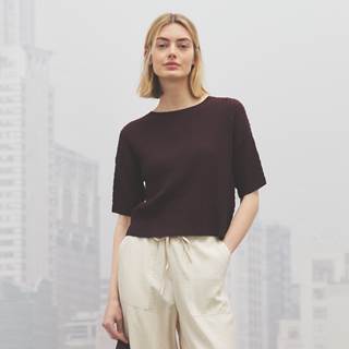 *On blouses and shirts. Cannot be combined with other discounts or promotions.