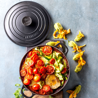 Round enamelled cast iron casserole, 20 cm, in Black: €154
Offer valid from September 1 to 30. While stocks last. Photo non contractual.