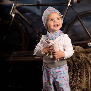 *Valid with the purchase of 3 items from the current kids' assortment |** excluding bags, toys, and accessories.