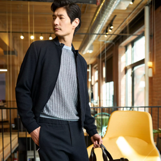 For a limited time, enjoy an extra 20% off already-reduced outerwear, rainwear, leathers, sport jackets, and footwear at Harry Rosen Outlet—always up to 70% off.*