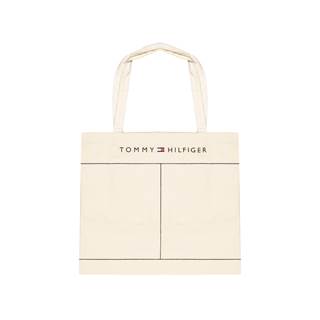 Receive a complimentary tote bag with purchases over € 200 or more* | *Term and conditions apply. While stocks last. One tote per customer.