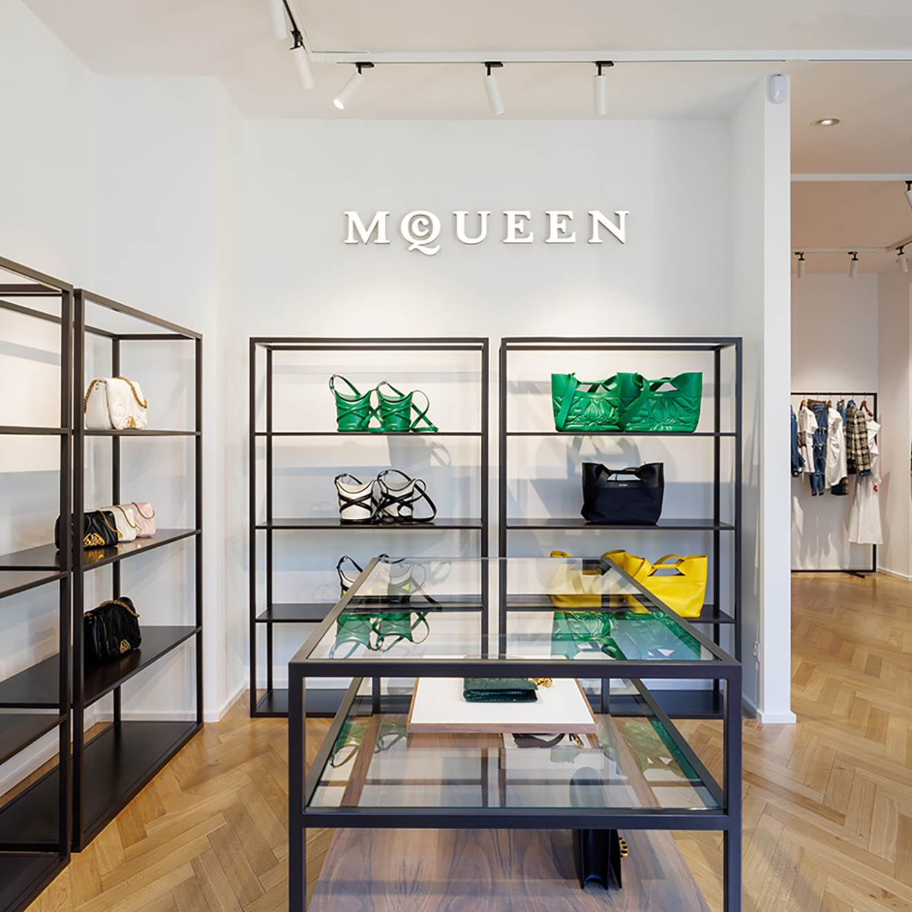 NOI MAGAZINE DE DESIGNER | Designer Outlet Parndorf | McArthurGlen