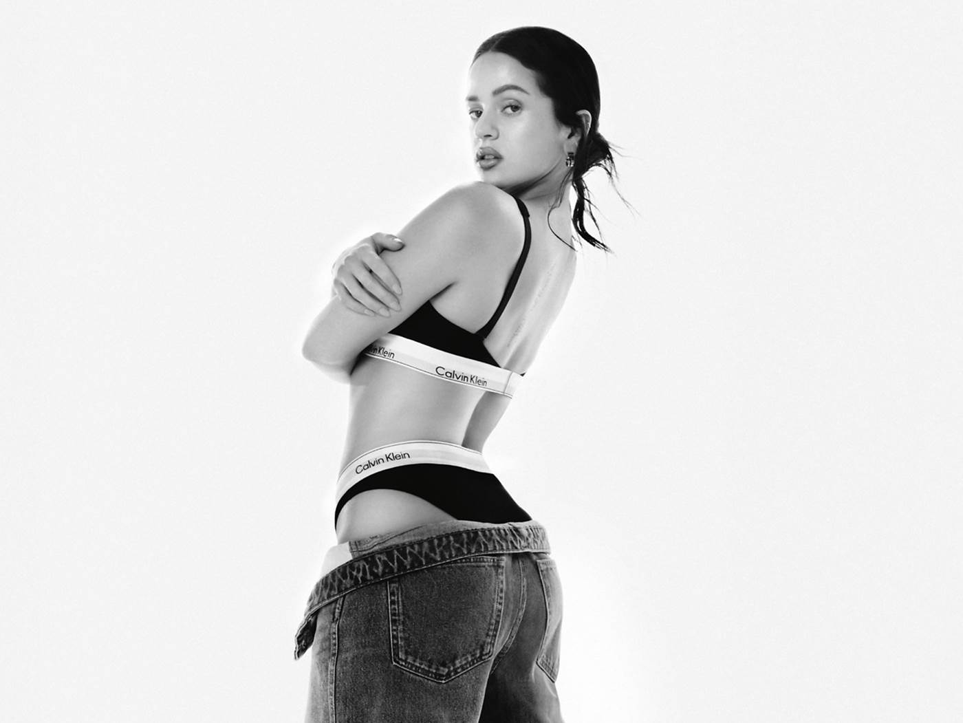 Rosalía in Calvin Klein | McArthurGlen [CENTRE] Designer Outlet