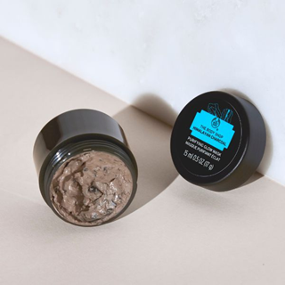 *sur le masque purifiant au charbon en format 15 ml